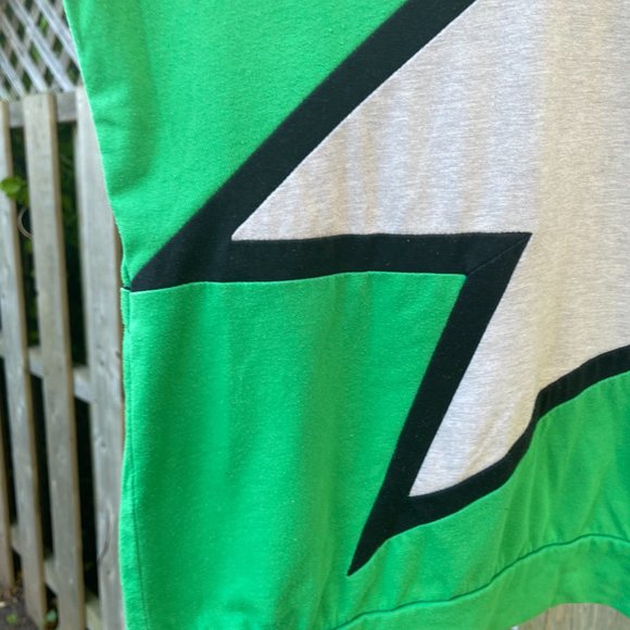 Bold Green Chevon T-Shirt - Picture 3 of 3